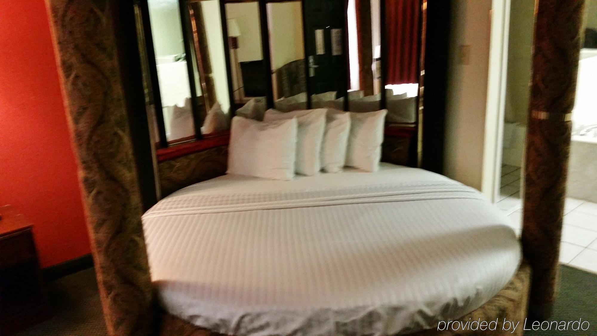 Country Hearth Inn & Suites Augusta Esterno foto